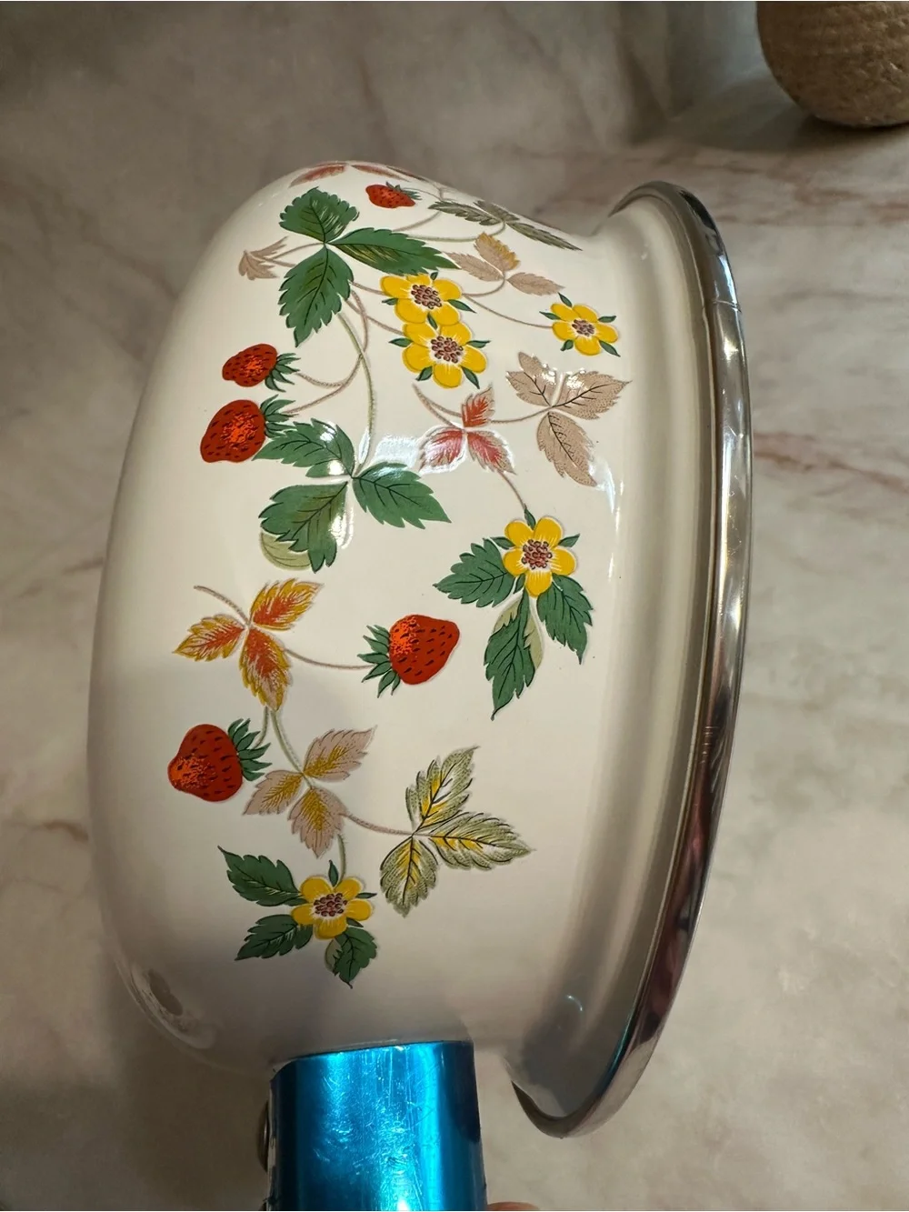Vintage Sheffield Strawberries ’n Cream Enamel Saucepan Lid New Old Stock 70s